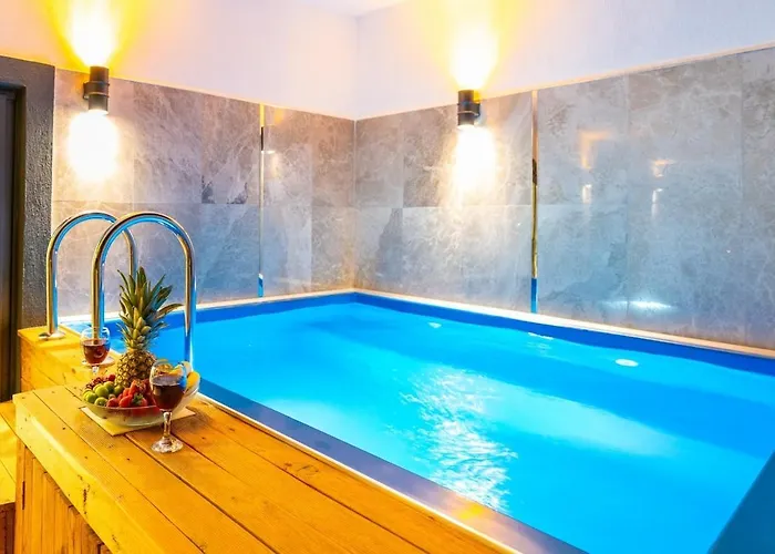 Near Kaputas, Luxury With Pool Apartament Kaş