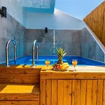 公寓 Near Kaputas, Luxury With Pool 卡斯